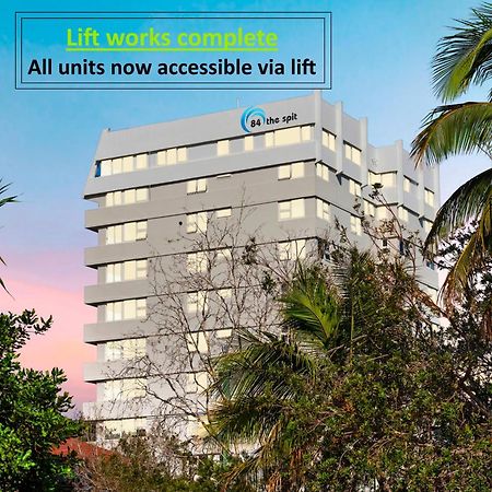 84 The Spit Holiday Apartments Mooloolaba Exterior photo
