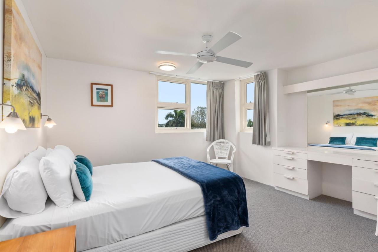 84 The Spit Holiday Apartments Mooloolaba Exterior photo