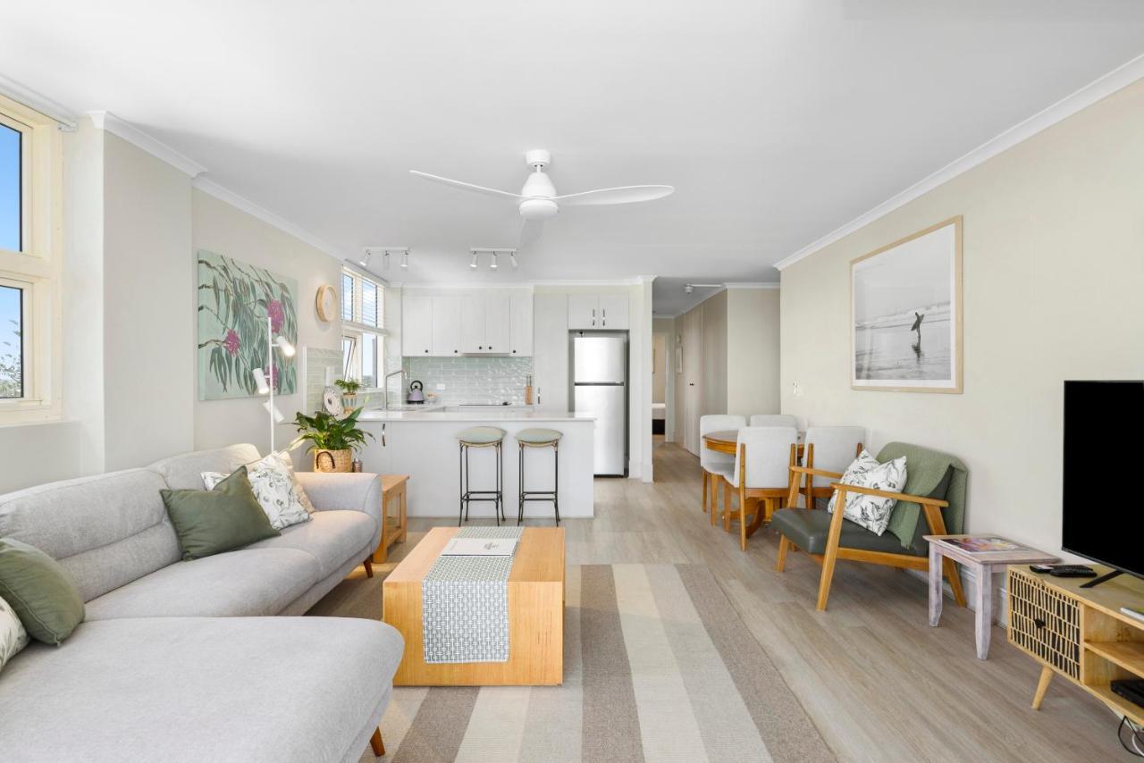 84 The Spit Holiday Apartments Mooloolaba Exterior photo